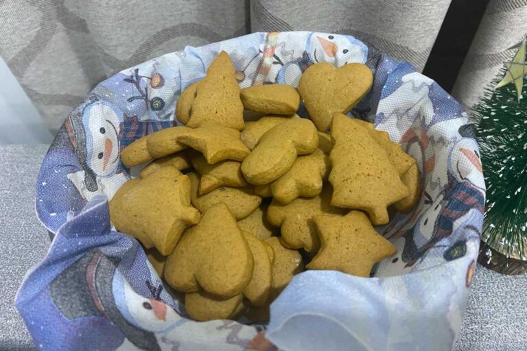 Pihe-puha mézeskalács