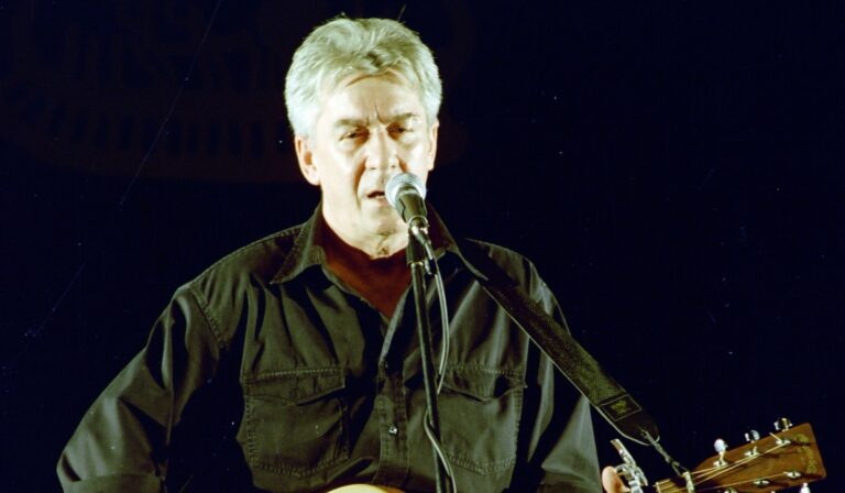 Cseh Tamás
