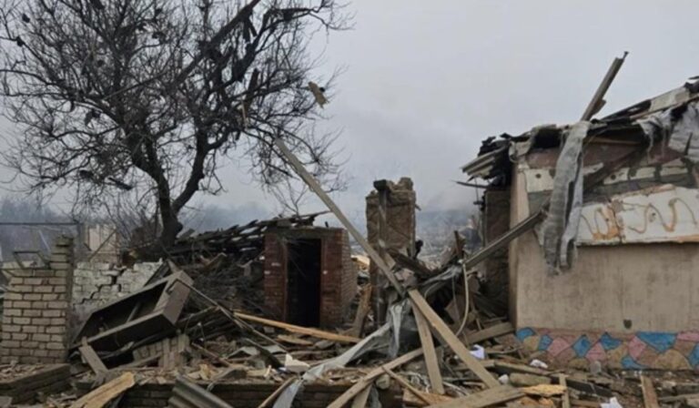 Az orosz erők a donyecki Kramatorszkot ágyúzták