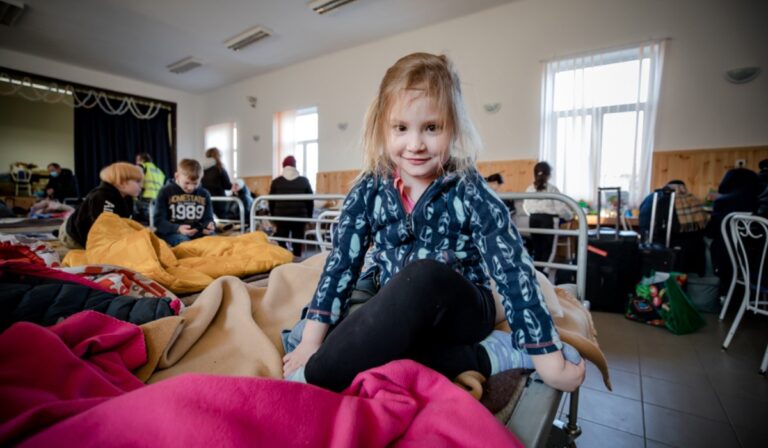 Három éve segíti az ukrán menekülteket a Katolikus Karitász