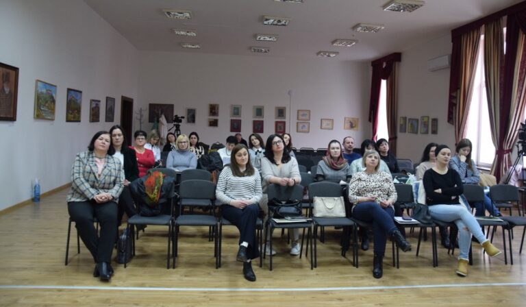 Kezdetét vette a Szórványvidéken oktatók konferenciája a beregszászi főiskolán