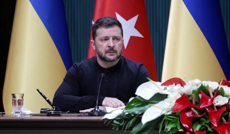 Zelenszkij: Ukrajna szeretné diplomáciai úton visszakapni területeit