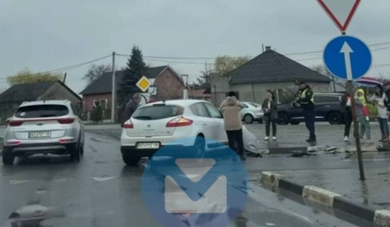 Két autó ütközött Ungváron
