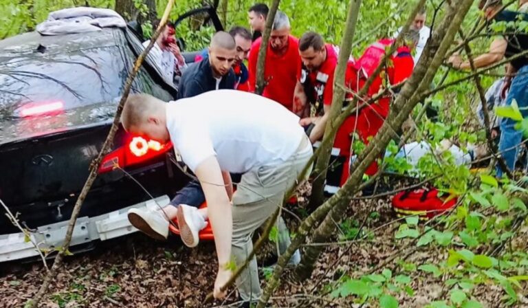 Autóbaleset történt Gáton