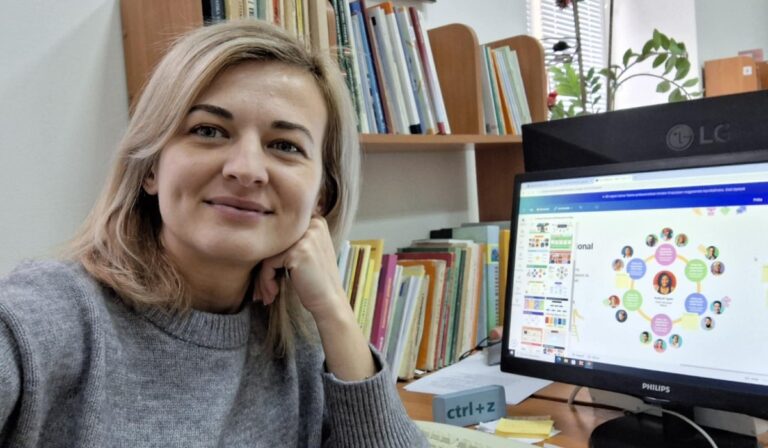 Újabb tudományos siker a Rákóczi-főiskolán – Greba Ildikó PhD-fokozatot szerzett