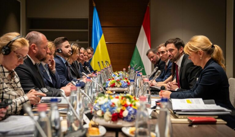 A magyar-ukrán kapcsolatokról tárgyaltak Budapesten