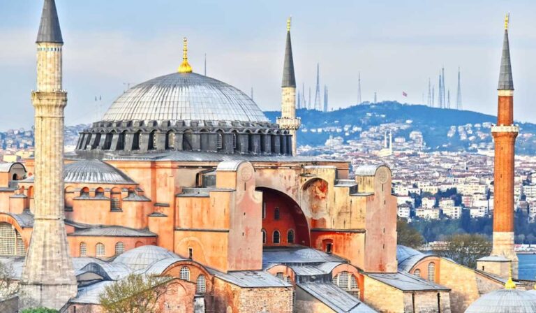 Restaurálják a Hagia Sophia kupoláját