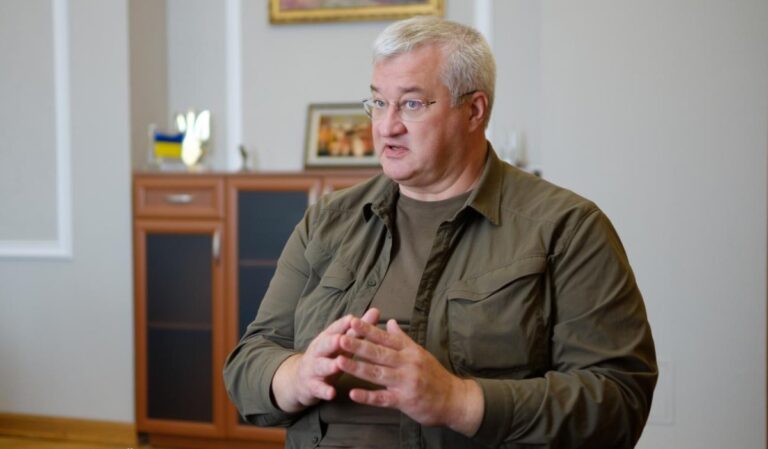 Szibiha: Oroszország amerikai vállalatokra is csapásokat mér Ukrajnában