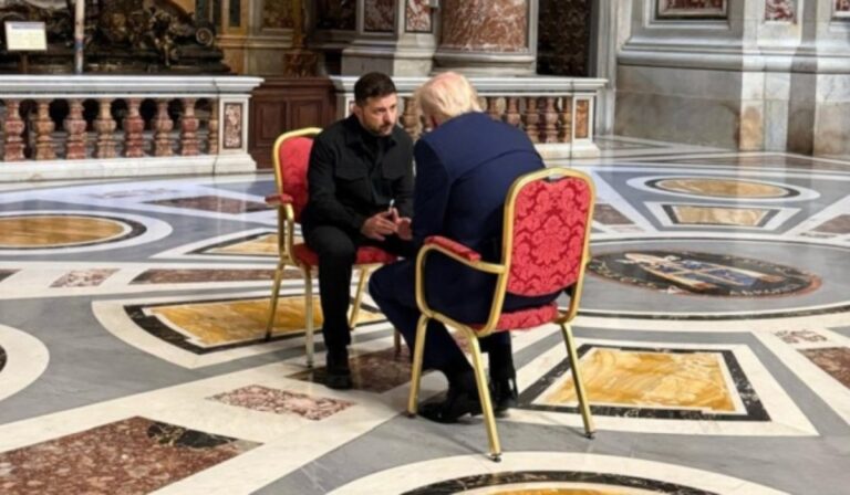 A tárgyalások folytatásáról egyeztetett Zelenszkij és Trump a Vatikánban