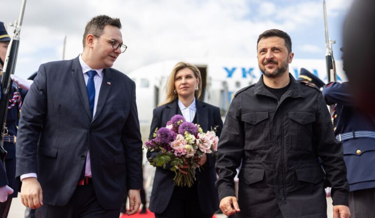 Csehországba utazott Zelenszkij és a first lady