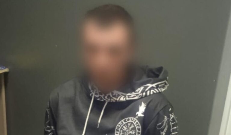 Büntetett előéletű férfi rabolt ki egy nőt Munkácson