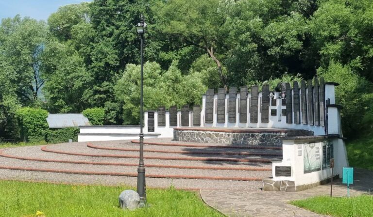 Ülésezett a Szolyvai Emlékparkbizottság