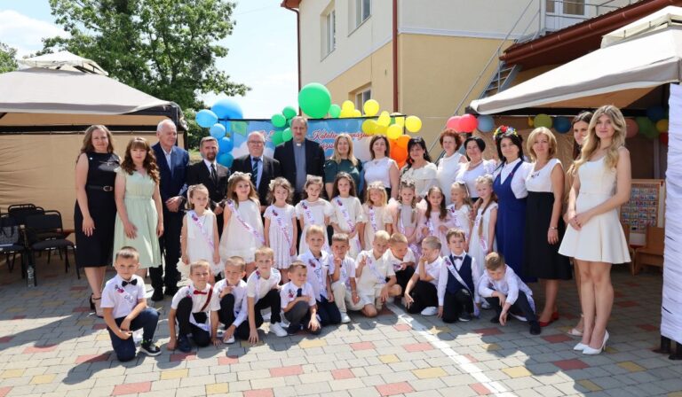 Elballagtak a Frangepán-óvodások Beregszászban