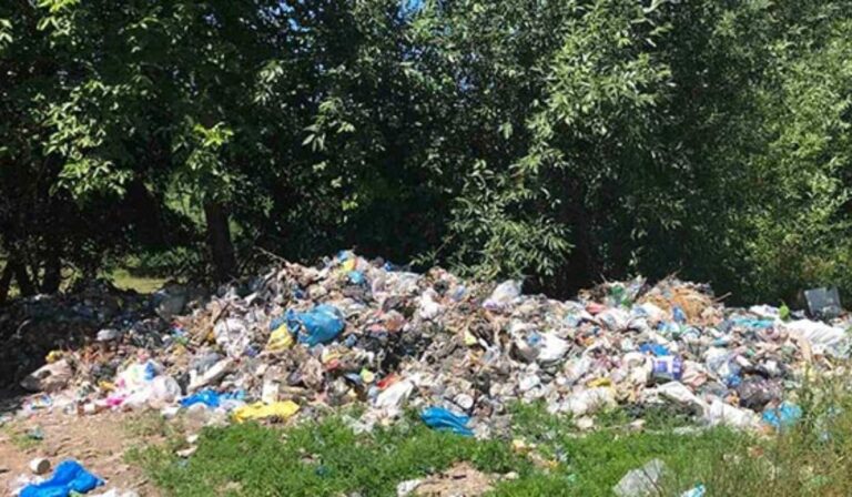 Illegális szemétlerakókat találtak a Huszti kistérség területén