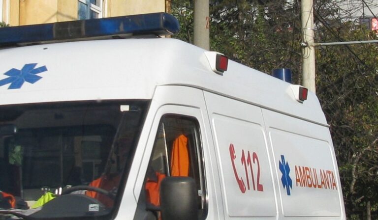 Lopott mentőautóval száguldozott egy ittas férfi Romániában