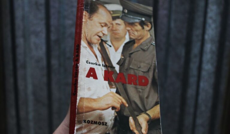 Könyvajánló: A kard