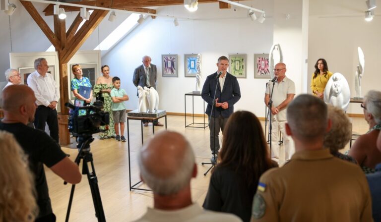 Matl Péter 65 – jubileumi tárlat Munkácson