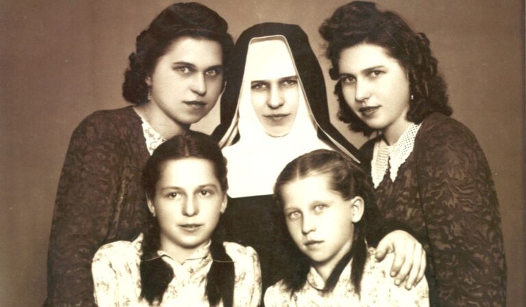 Kárpátalja anno: Manajló Mária Teofila bazilita nővér, Romzsa püspök ápolója