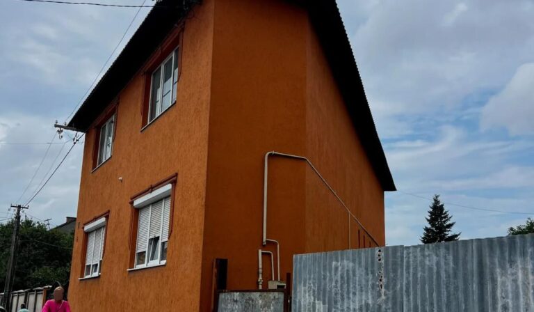 A legkeskenyebb ház Munkácson