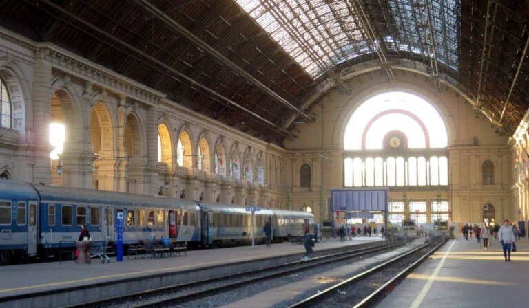 Felújítják a Keleti pályaudvart: az ukrán vonatok menetrendje is változik   