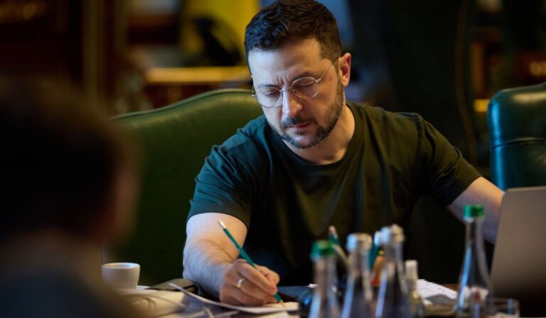 Volodimir Zelenszkij Facebook-oldaláról