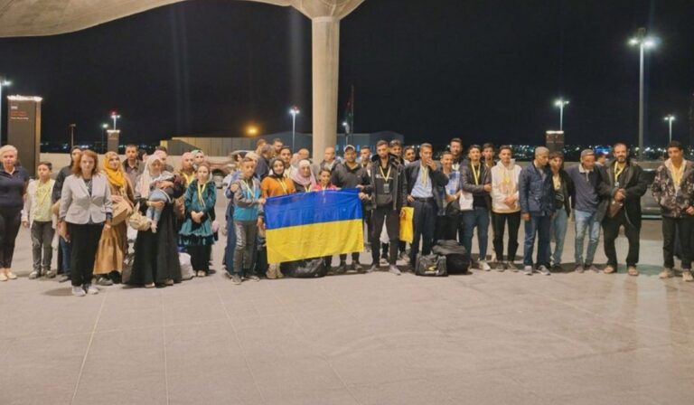 Ukrán állampolgárokat evakuáltak Gázából