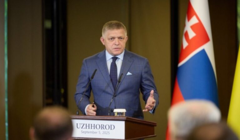 Szlovákia az áramtranzit leállításával fenyegeti Ukrajnát