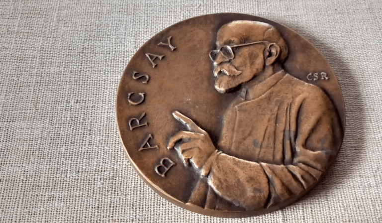 Pályázati felhívás Barcsay-díjra