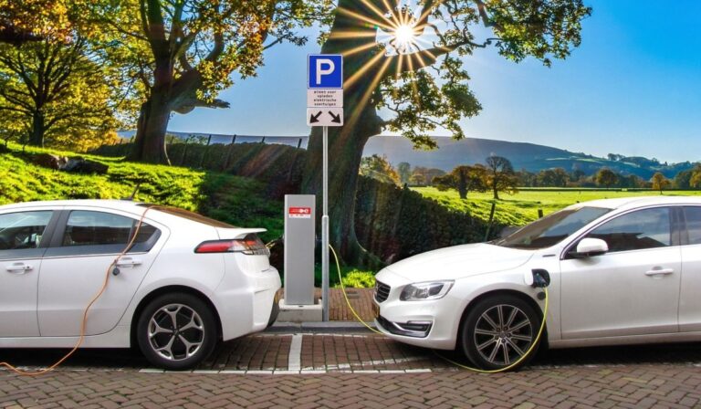 Rekordszámú elektromos járművet adtak el a világon