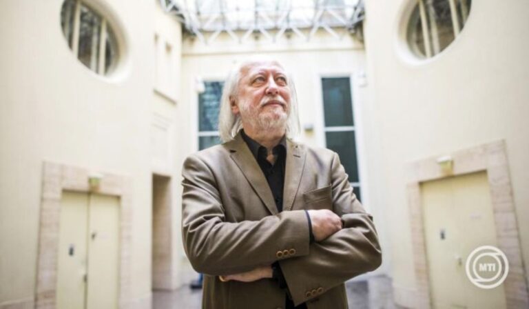 NobelMobillal ünneplik Krasznahorkai Lászlót Budapesten