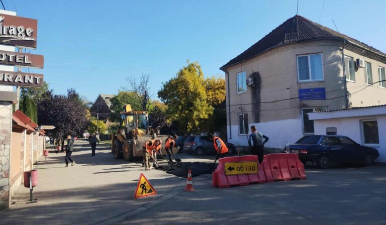 Útjaví¤ás a beregszászi Linner Bertalan utcán október 17-én.
