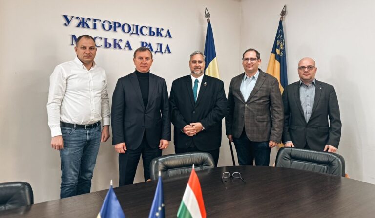 Óbuda–Békásmegyer delegációja Ungváron