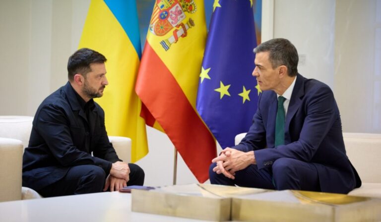 Spanyolország 817 millió eurós csomaggal támogatja Ukrajnát