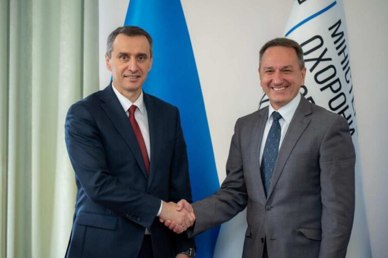 Ukrajna és Franciaország egészségügyi megállapodásokat írt alá