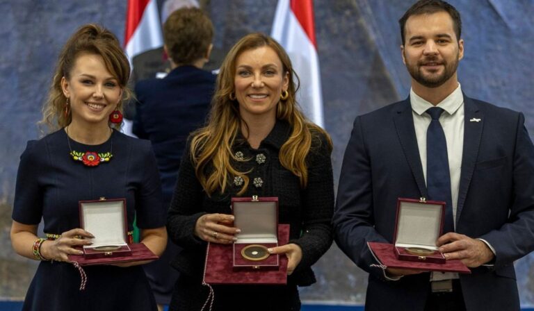 Magyar Fiatalokért Díjat kapott Dobsa Beáta, a beregszászi MCC vezetője