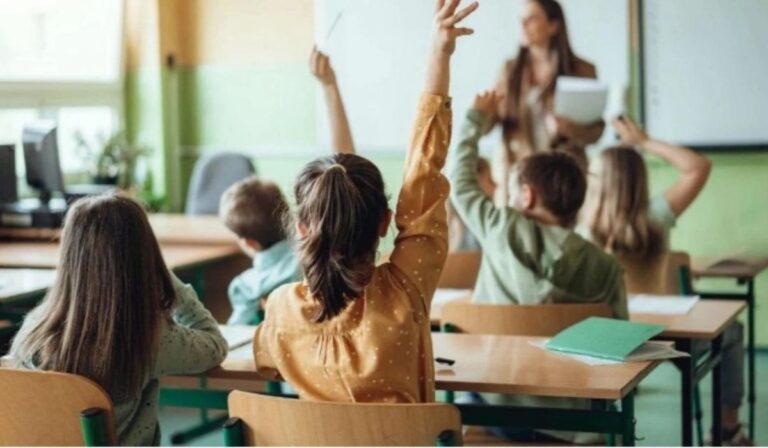 Jövőre 17 500 kárpátaljai pedagógus bére emelkedik