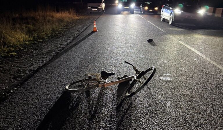 Elgázoltak egy idős férfit a Técsői járásban