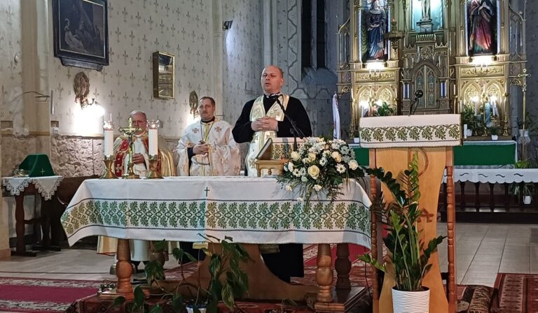 Egységben és egyetértésben