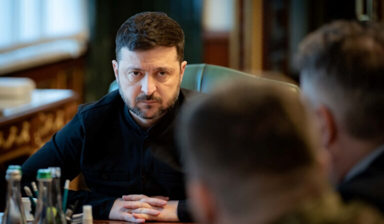 Зеленський: Україна готова до перемир’я на Великдень