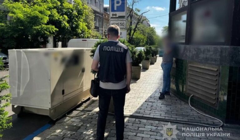 Több millió hrivnya értékű humanitárius segélyt sikkasztottak el Ukrajnában