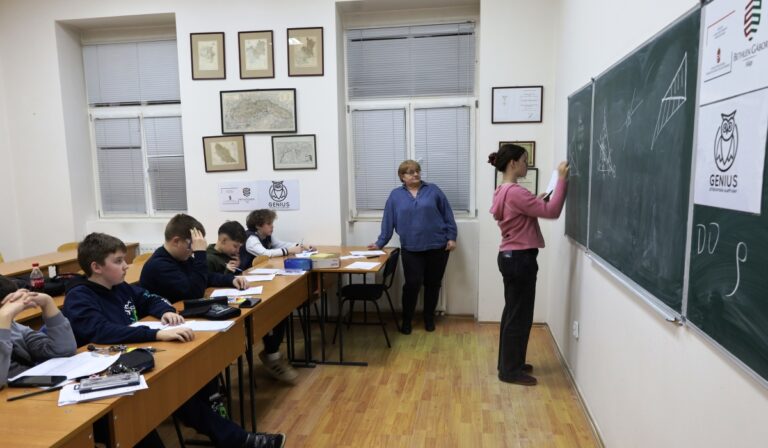 Lezárultak a matematika tehetséggondozó hétvégék