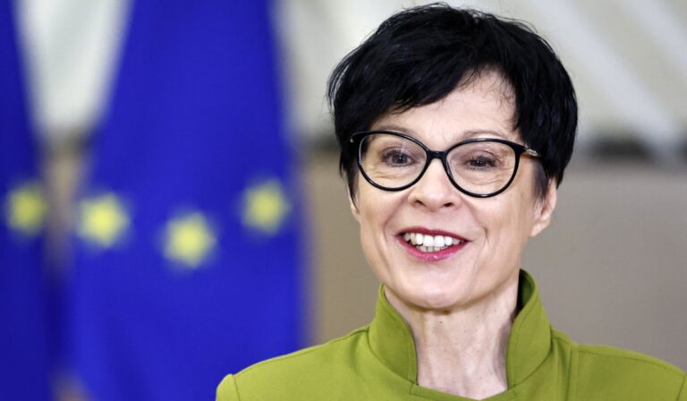 Uniós biztos: Ukrajna légterének megerősítése elengedhetetlen