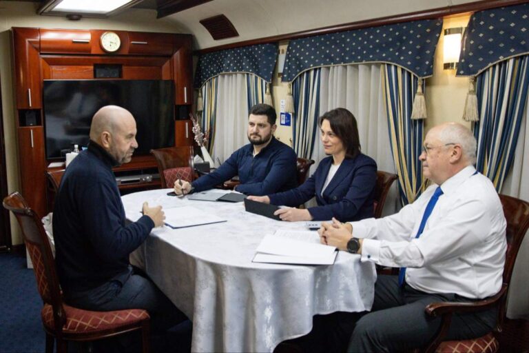 Moldova miniszterelnöke Kijevbe érkezett