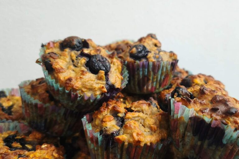 Teljes zabpelyhes-gyümölcsös muffin cukor nélkül