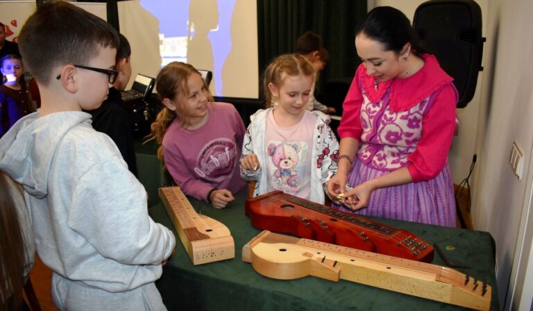 Újra gyermekzsivajjal telt meg a Perényi Kultúrkúria