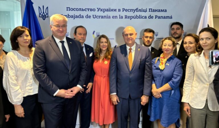 Ukrajna nagykövetséget nyitott a Panamai Köztársaságban