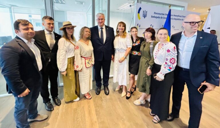 Україна відкрила посольство у Республіці Панама