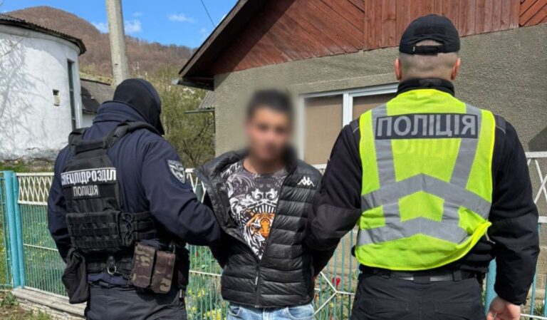 Letartóztattak egy kábítószer-kereskedőt Volócon