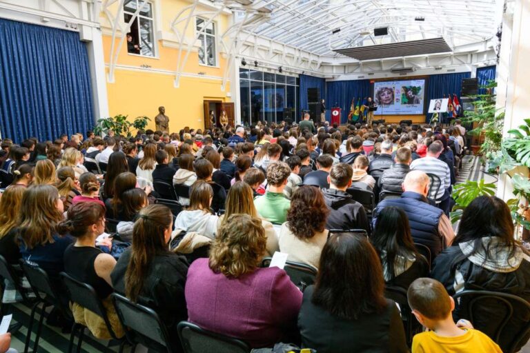 Borbála Szalai’s poem recited by nearly 500 students