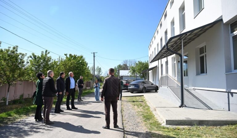 У селищі Вилок занедбану пекарню перетворюють на сучасний соціальний простір